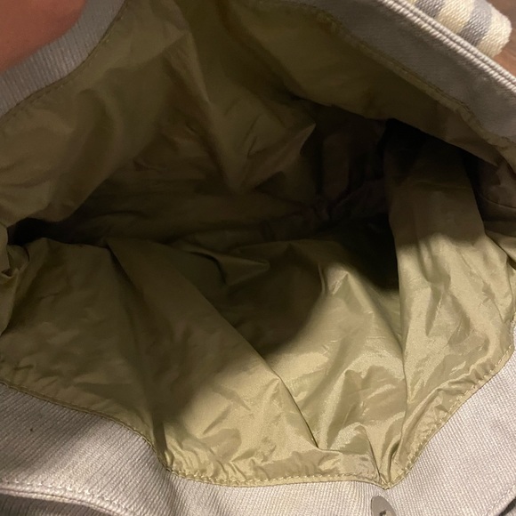 Pottery Barn - Picture 6 of 8